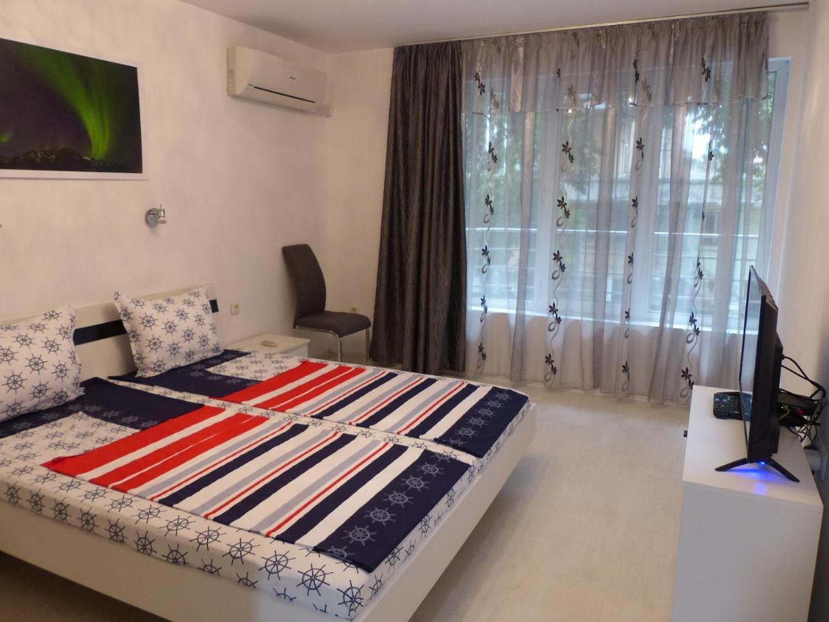 Apartament Holiday Burgas Luaran gambar