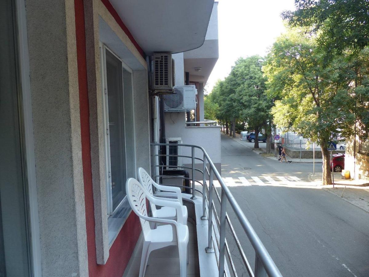 Apartament Holiday Burgas Luaran gambar