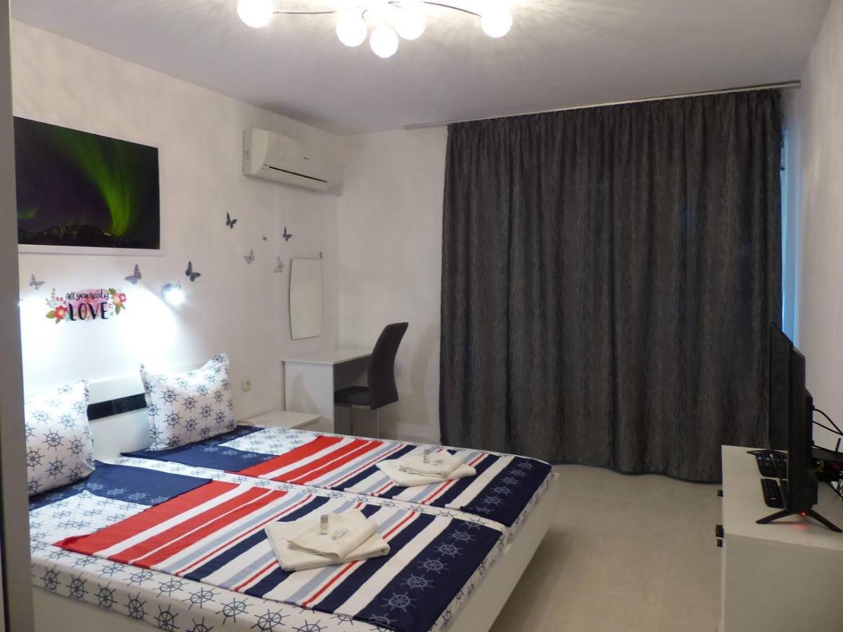 Apartament Holiday Burgas Luaran gambar