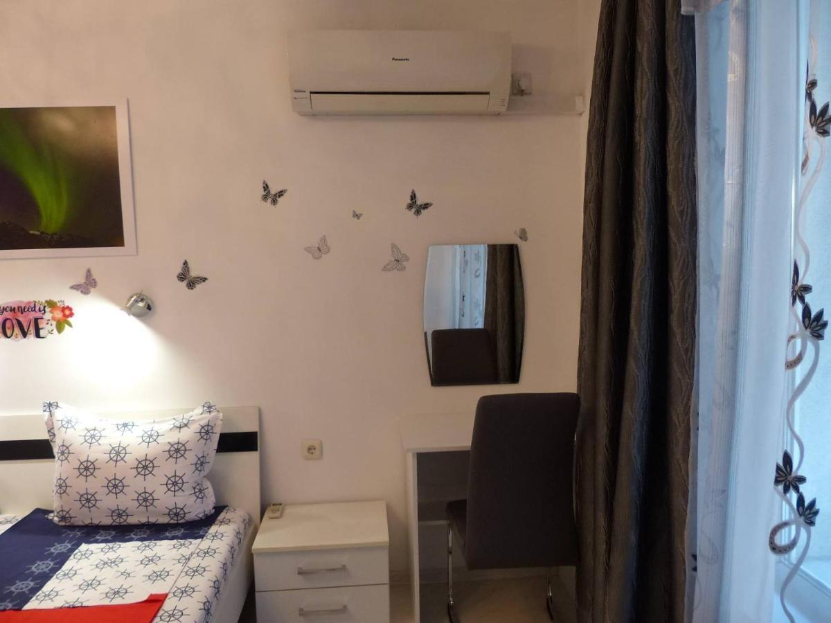 Apartament Holiday Burgas Luaran gambar